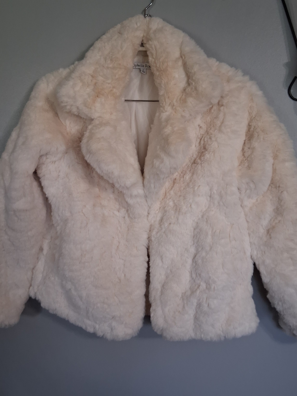 Cream Faux Fur Jacket - Women's Cozy Coat